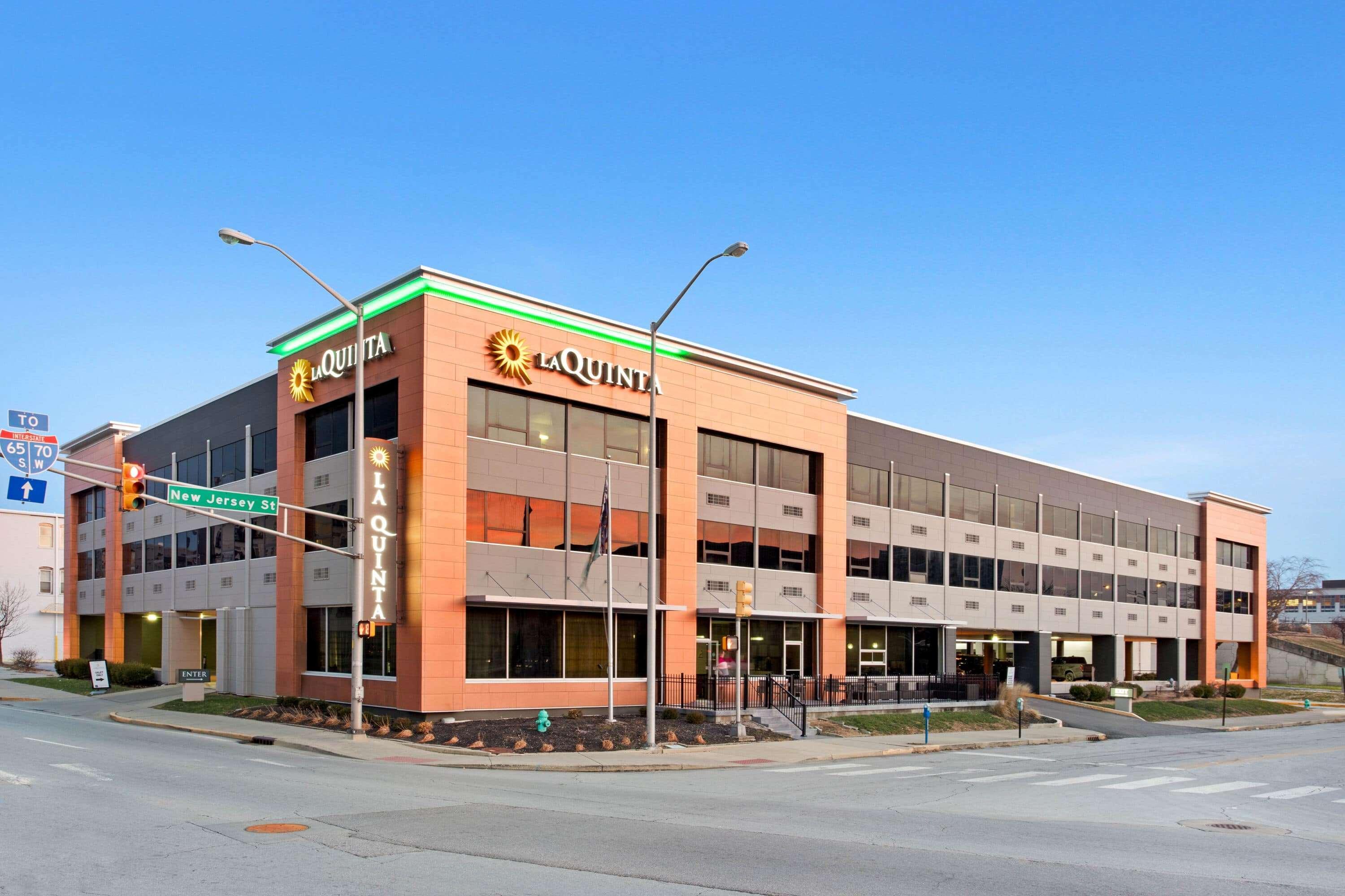 La Quinta Inn & Suites By Wyndham Indianapolis Downtown Luaran gambar