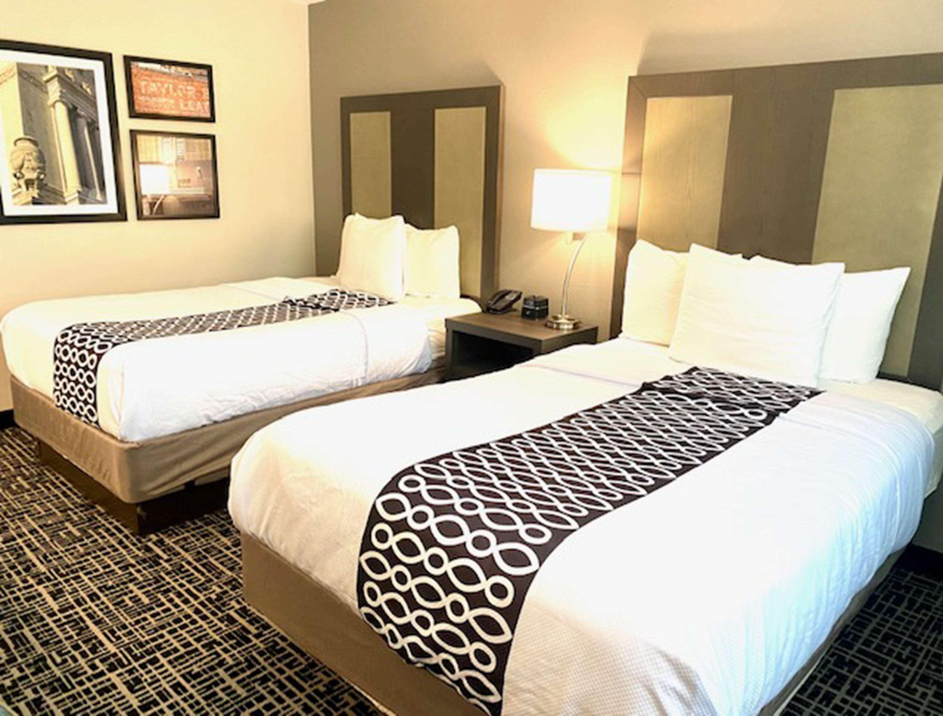 La Quinta Inn & Suites By Wyndham Indianapolis Downtown Luaran gambar