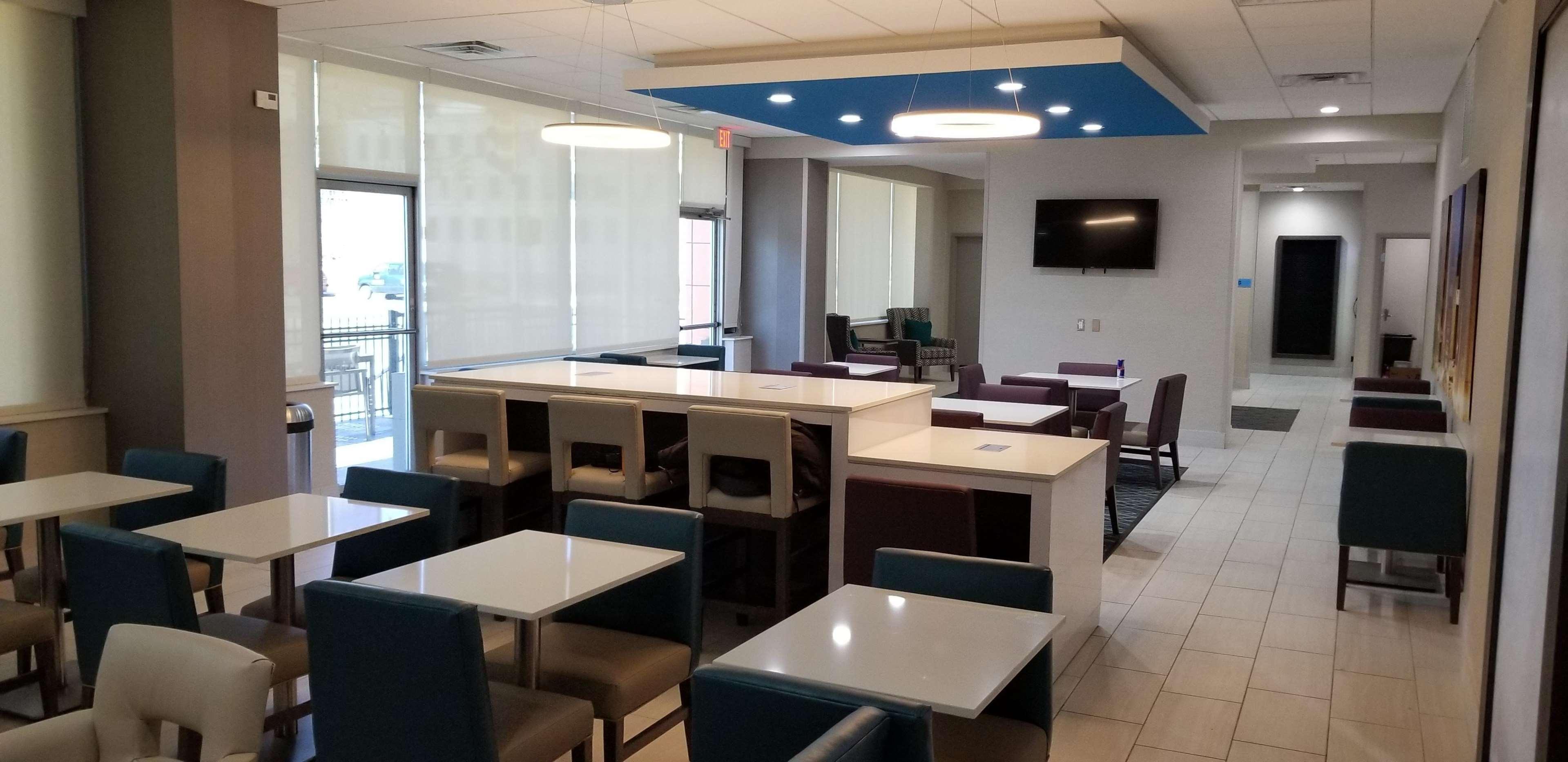 La Quinta Inn & Suites By Wyndham Indianapolis Downtown Luaran gambar